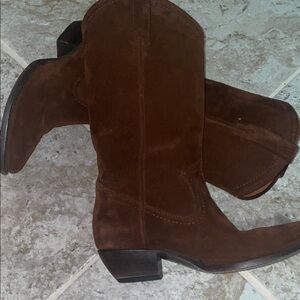 Brown Women's Boots Gently Worn